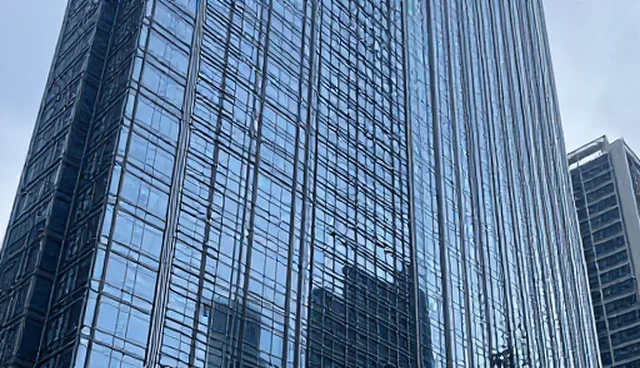 技术选型关注点：网络较为完善与服务响应的取舍